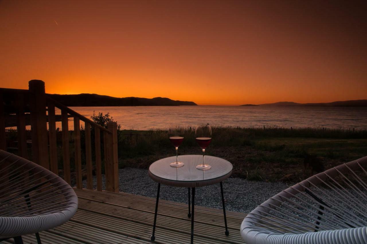 Stay On The Bay, Skye Broadford  Kültér fotó